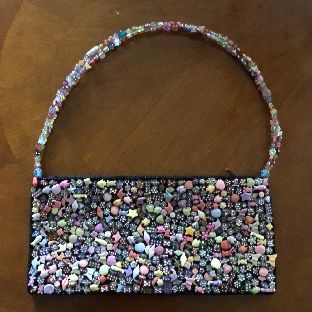 Super cute beaded small purse